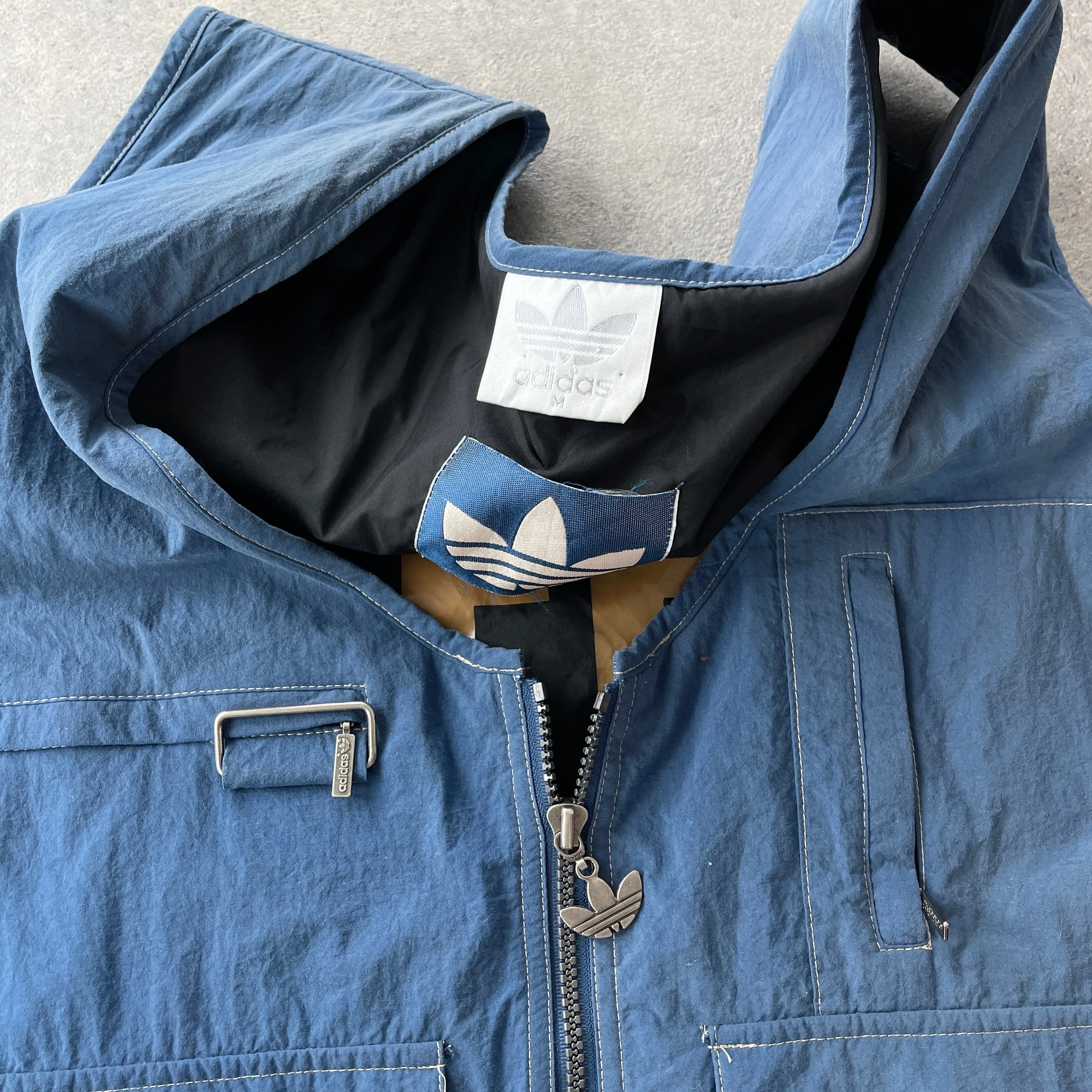 Adidas RARE 1990s cargo vest jacket (M)