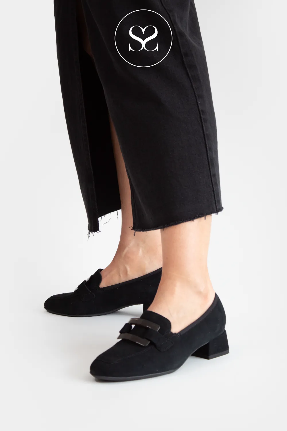 ARA 12-20416 BLACK LEATHER BLOCK HEEL LOAFERS