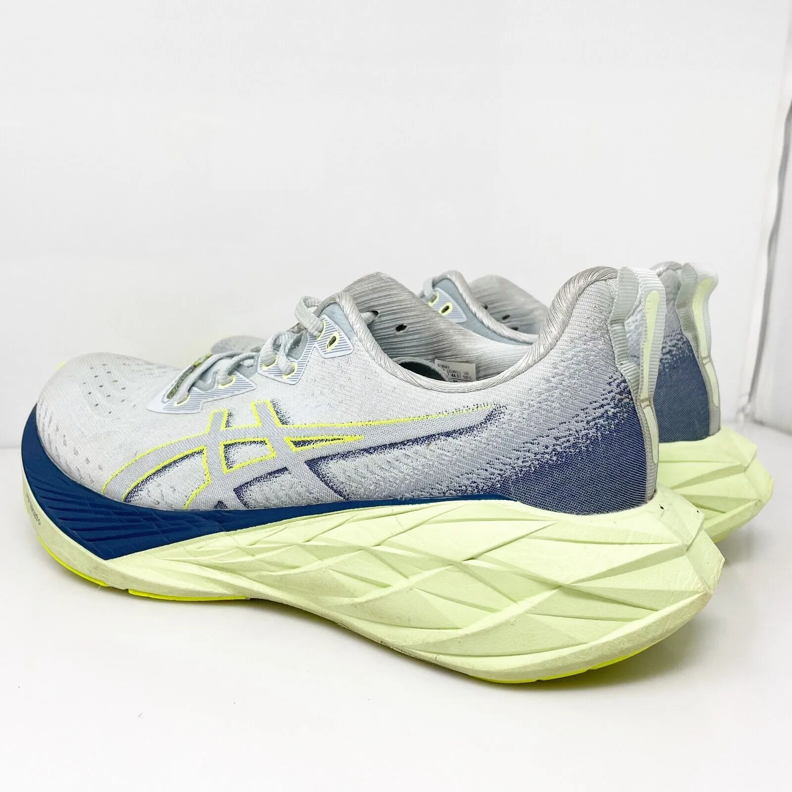 Asics Mens Novablast 4 1011B693 Blue Running Shoes Sneakers Size 10.5