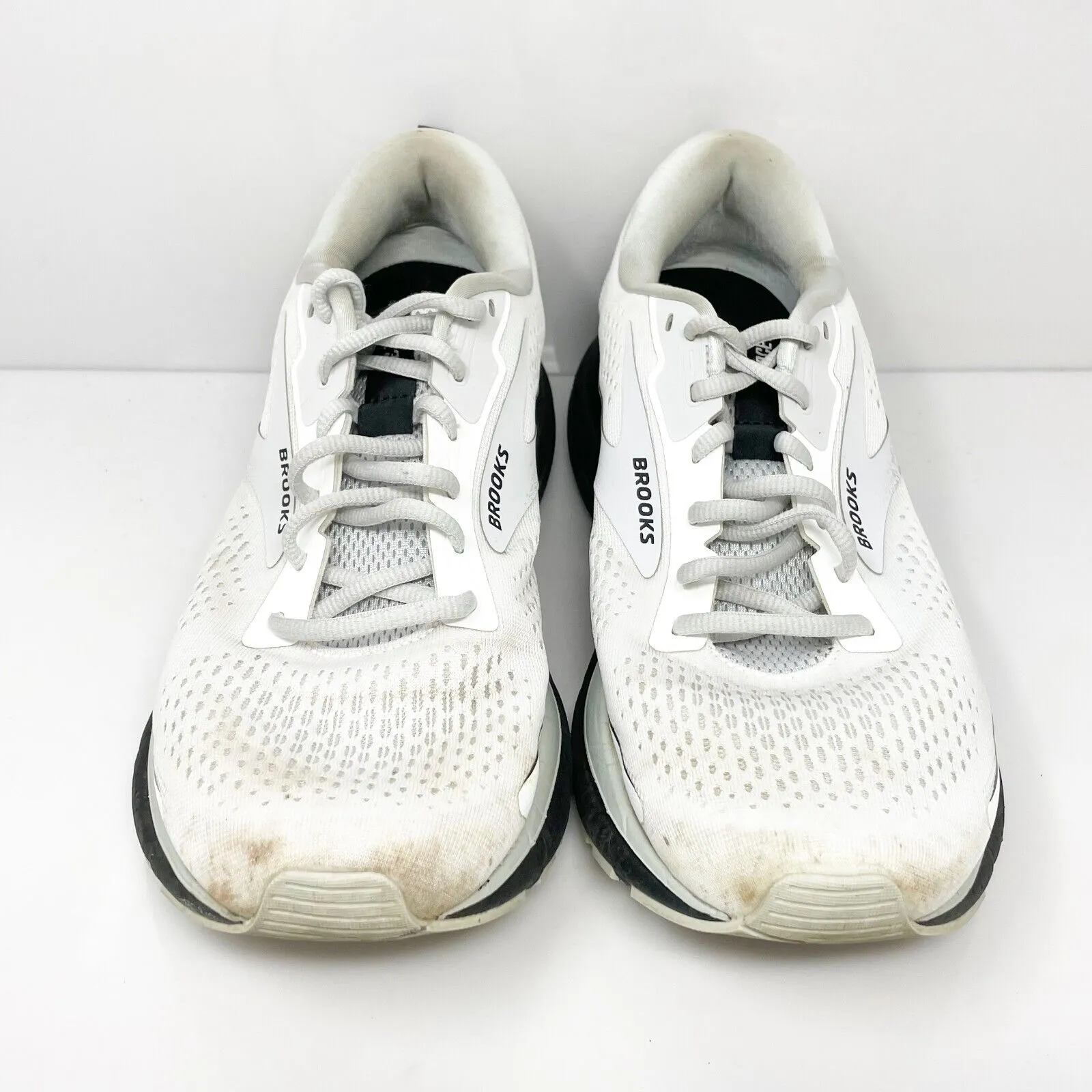 Brooks Womens Trace 3 1204011B191 White Running Shoes Sneakers Size 11 B