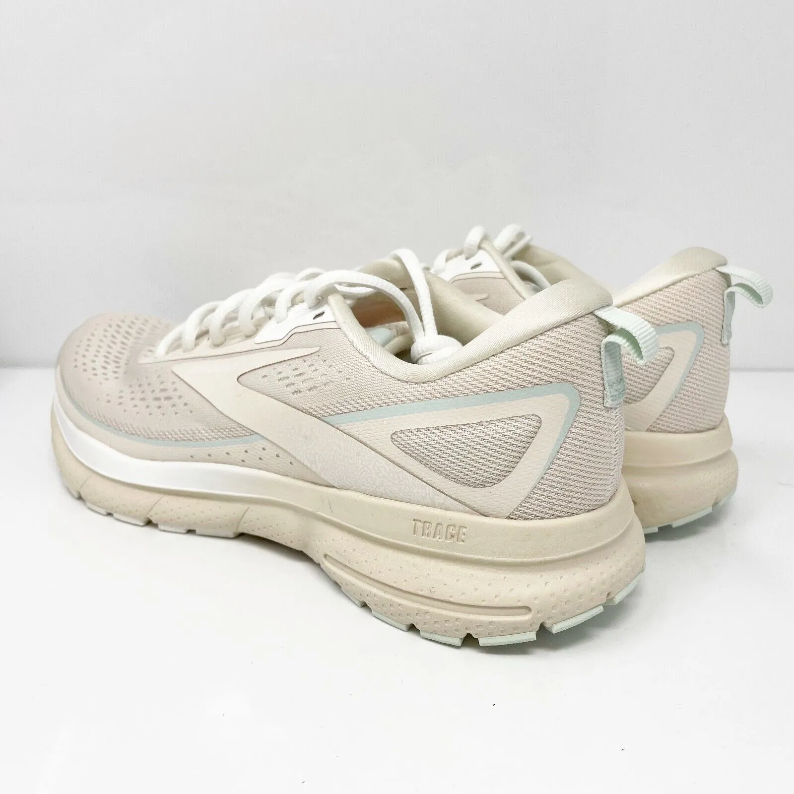 Brooks Womens Trace 3 1204011B270 White Running Shoes Sneakers Size 8.5 B