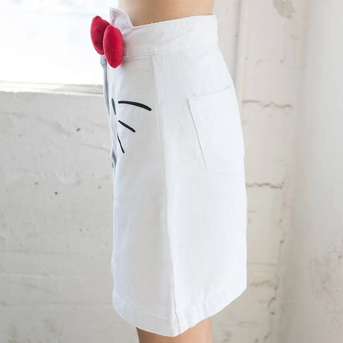 Lazy Oaf X Hello Kitty Women Denim Skirt (White)