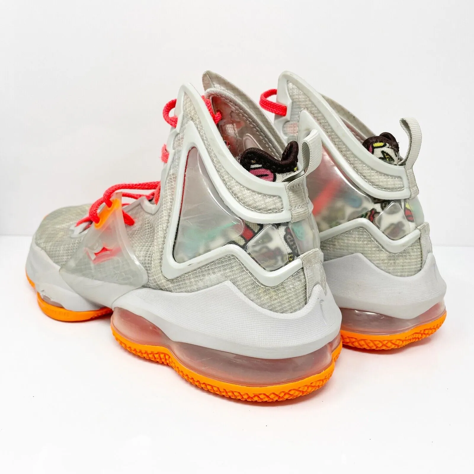 Nike Boys LeBron 19 DD0418-001 Gray Basketball Shoes Sneakers Size 6.5Y