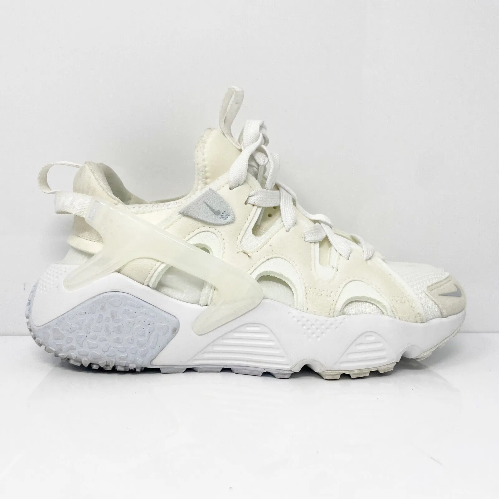 Nike Womens Air Huarache Craft DQ8031-102 White Running Shoes Sneakers Size 6.5