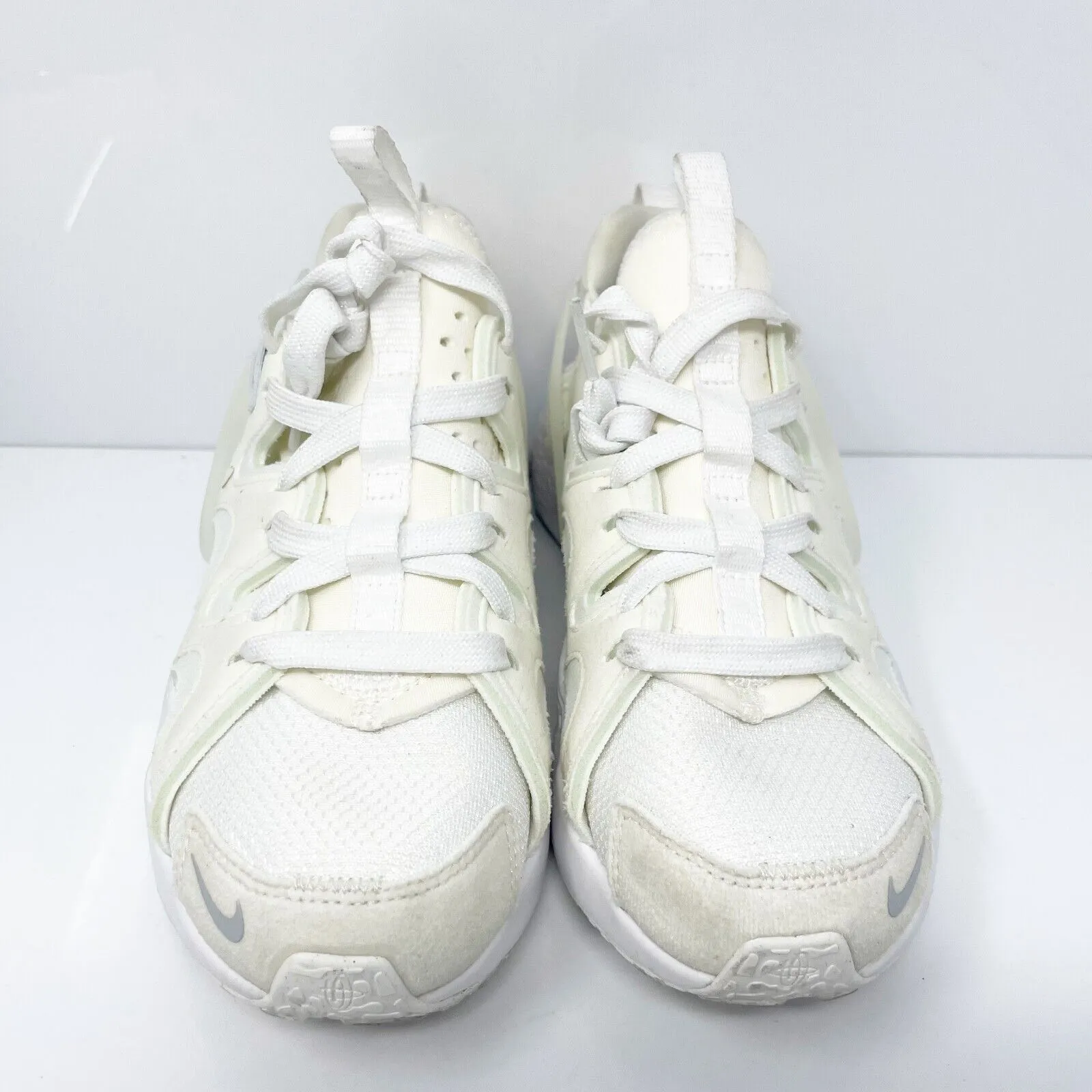 Nike Womens Air Huarache Craft DQ8031-102 White Running Shoes Sneakers Size 6.5