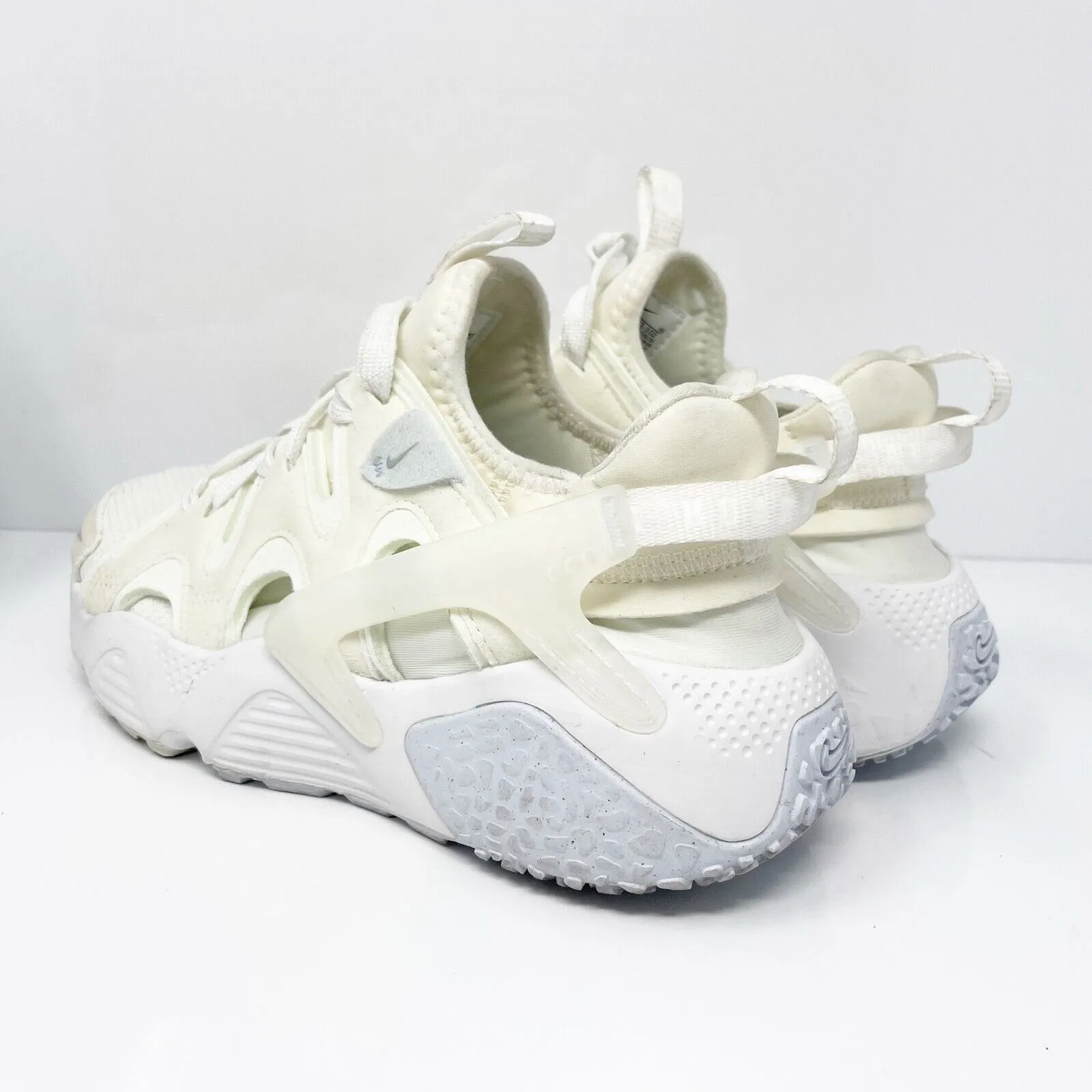 Nike Womens Air Huarache Craft DQ8031-102 White Running Shoes Sneakers Size 6.5