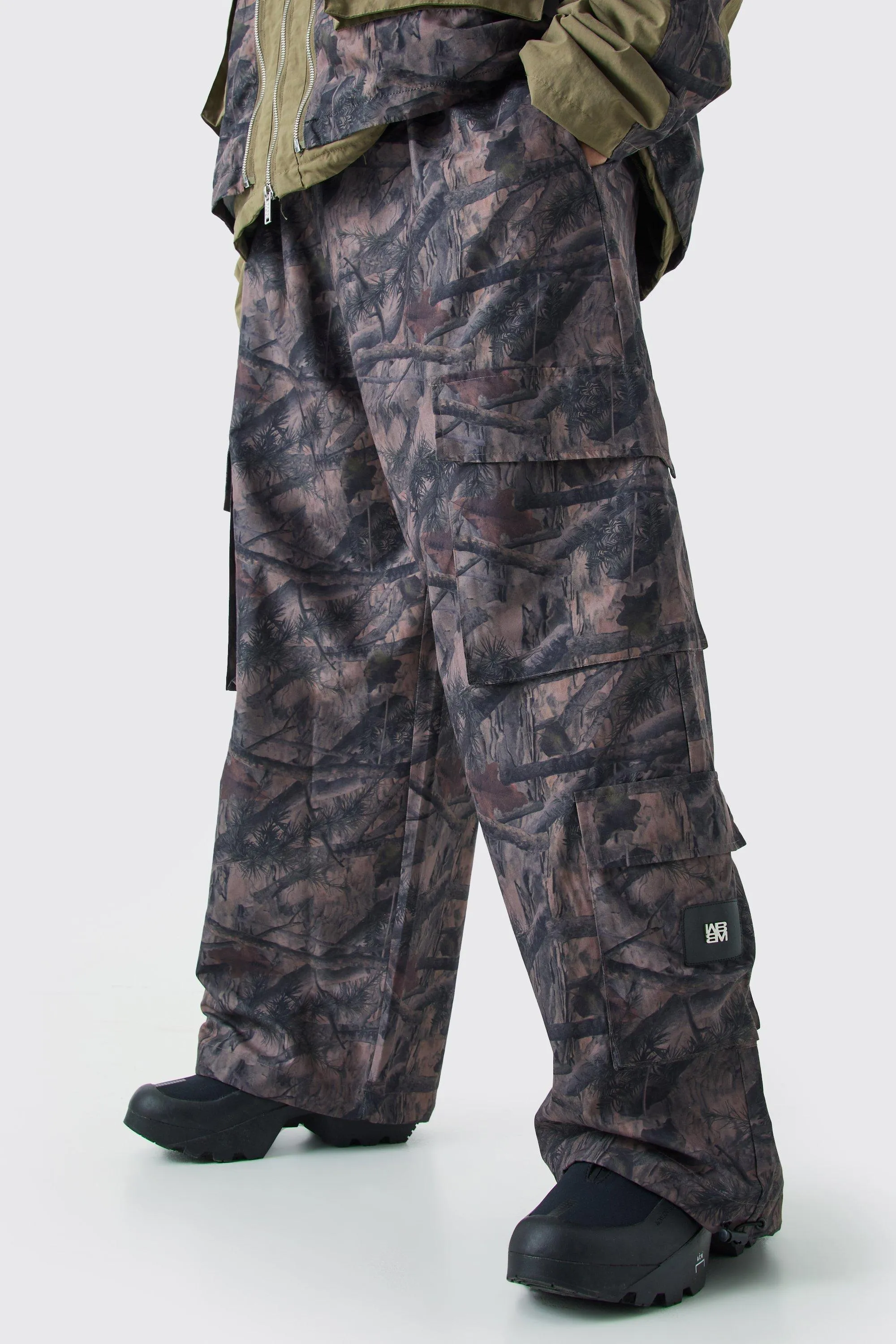 Plus Elasticated Waist Camo Cargo Pants