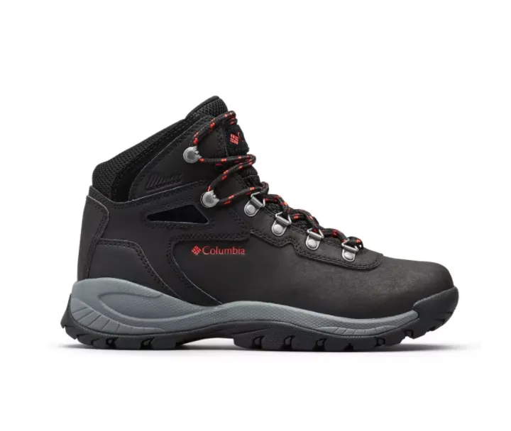 Women's | Columbia | BL3783-101 | Women's Newton Ridge™ Plus | Black, Poppy Red