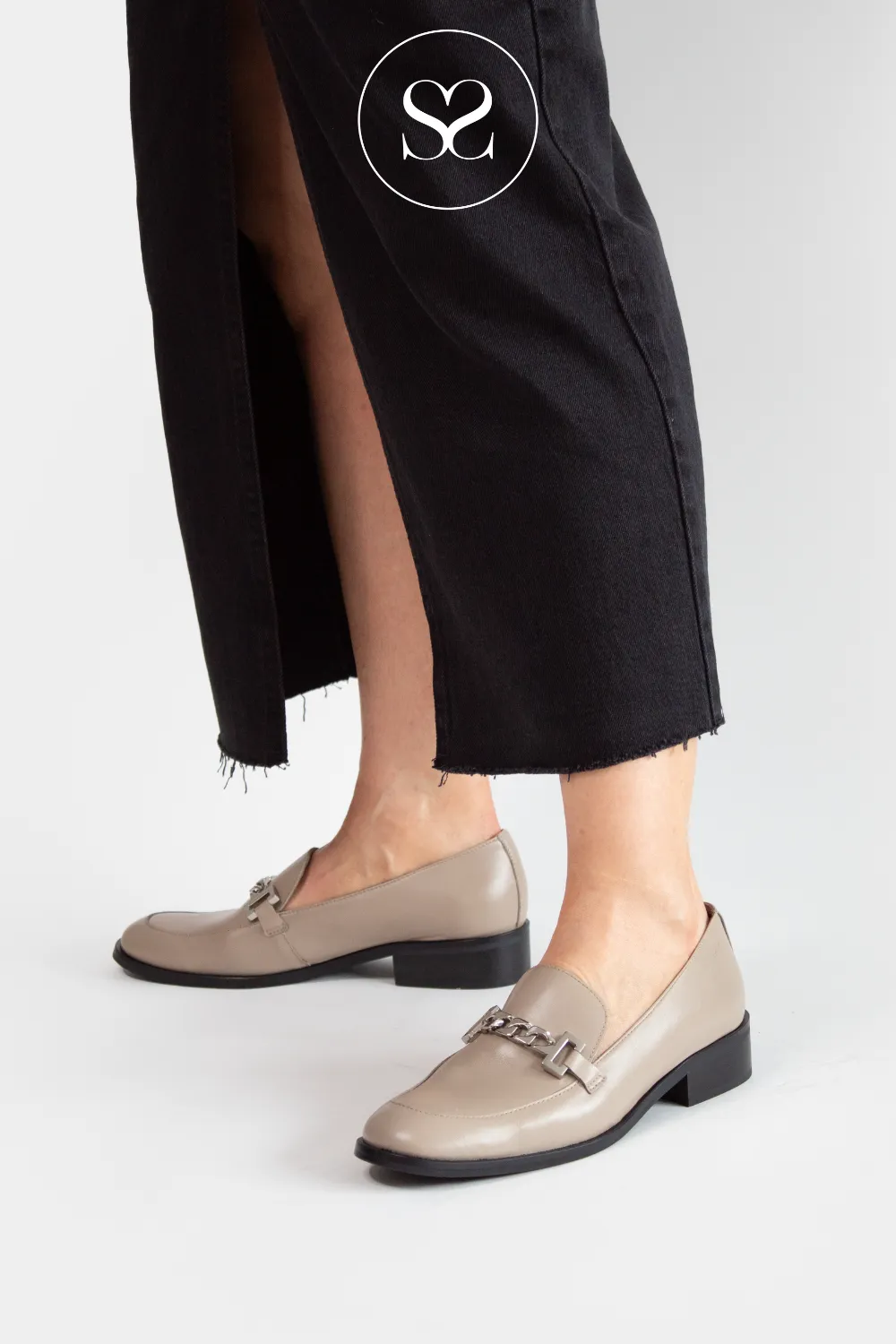 WONDERS C-7412 TAUPE LEATHER BLOCK HEEL LOAFERS